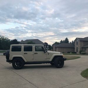 Meet your Posher, Fatima